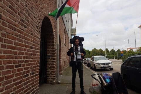 Swedish activist continues his #WalkToPalestine